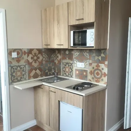 מלון דירות Bene-villa Apartmanhaz *